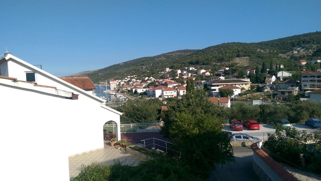 Apartments Iva I Marko Marina Bagian luar foto