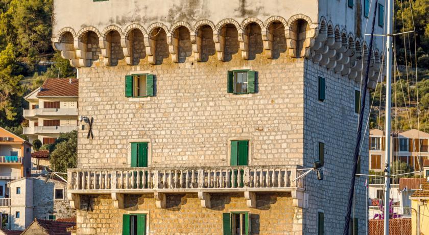 Apartments Iva I Marko Marina Bagian luar foto